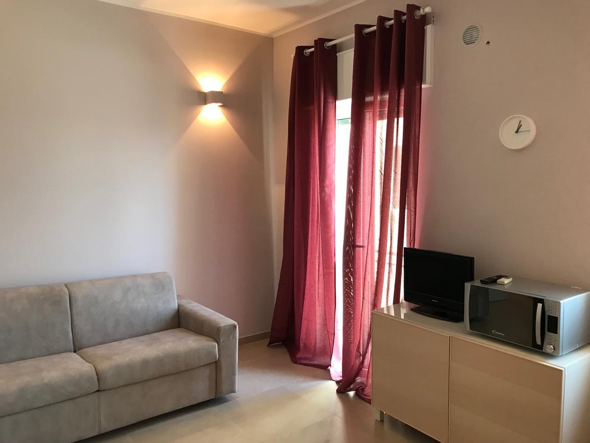 Apartment Antonella オストゥーニ エクステリア 写真